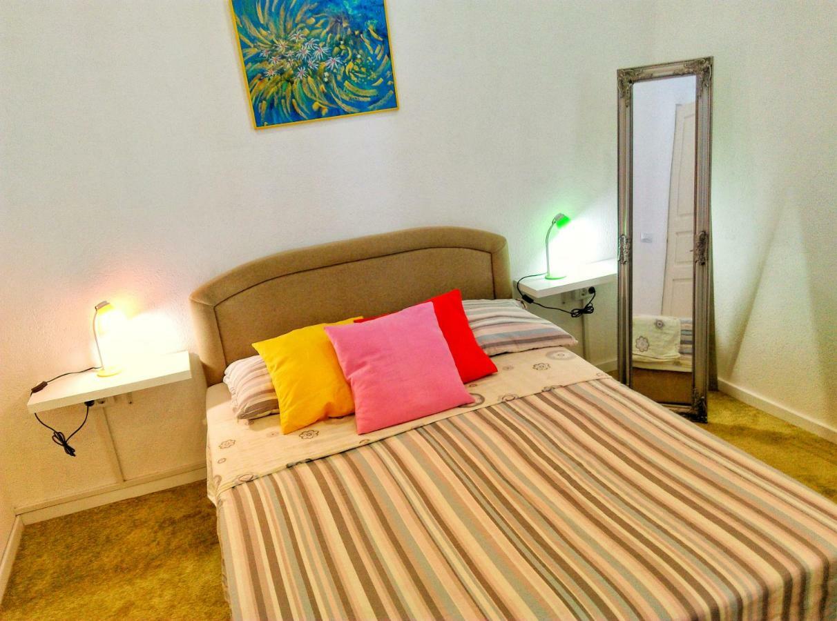 Chincha Apartment Pula Ngoại thất bức ảnh